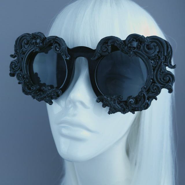 "Elandra" Black Baroque Skull Filigree Sunglasses