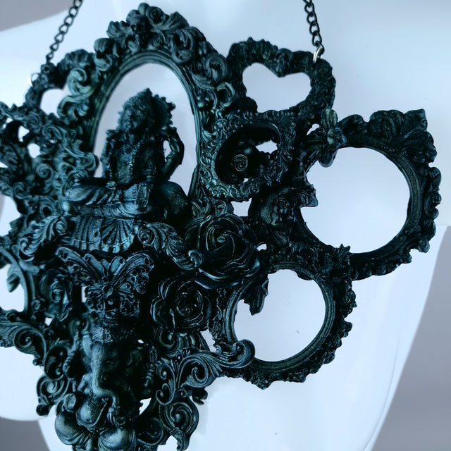 "Diaĵo" Black Teal Filigree Ganesh Frame Neckpiece