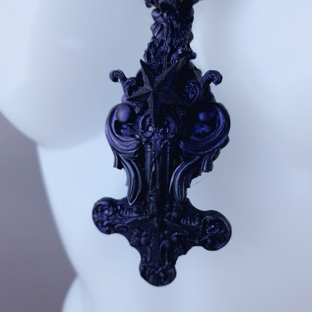 "Impaurito" Black Purple Filigree Skull Neckpiece