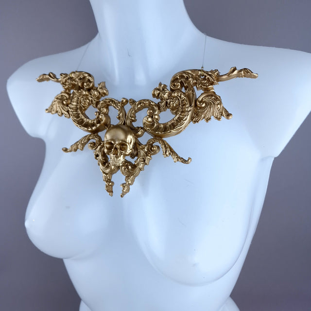 "Nujalik" Gold Skull & Filigree Neckpiece