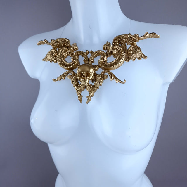 "Nujalik" Gold Skull & Filigree Neckpiece