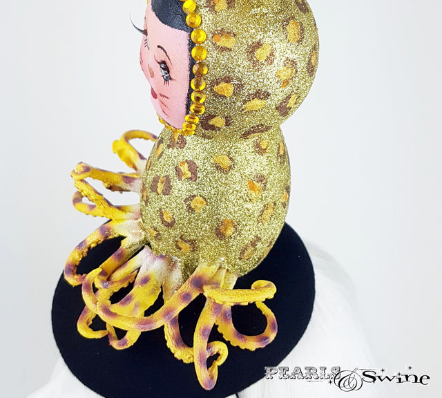 Sparkling Doll face hat