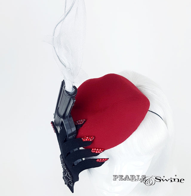 Hand blocked smoking gun hat