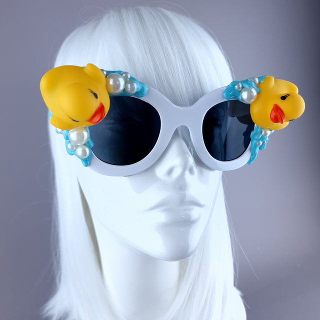 "Soapy" Bath Duck, Pearl Bubbles & Water Sunglasses