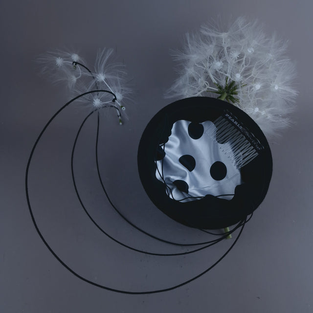 PRE-ORDER: "Dandi-licious" Dandelion & Bow Black Fascinator Hat