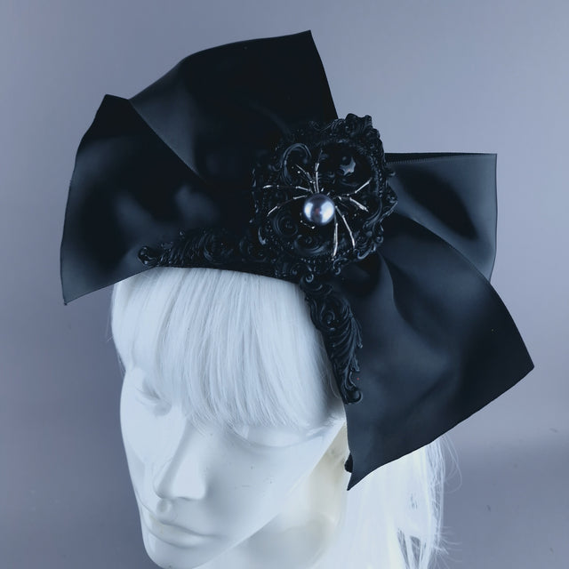 " Dinsmore" Black Bow, Spider & Filigree Vintage Style Headdress
