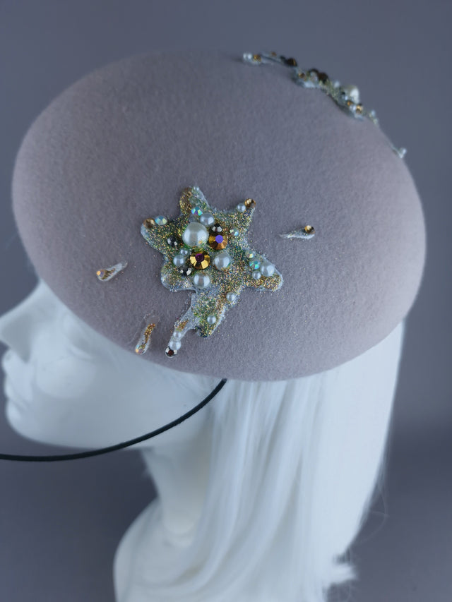 "Mierda" Kitsch Glitter Seagull Poop Fascinator Hat