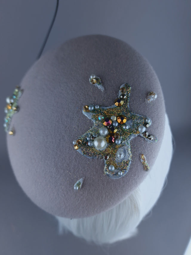 "Mierda" Kitsch Glitter Seagull Poop Fascinator Hat