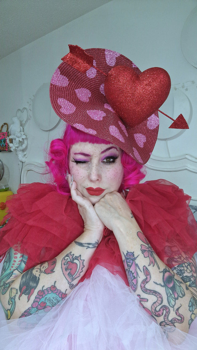 Pearls & Swine: Hat Red & Pink Glitter Heart