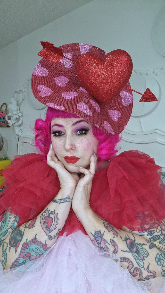 Pearls & Swine: Hat Red & Pink Glitter Heart
