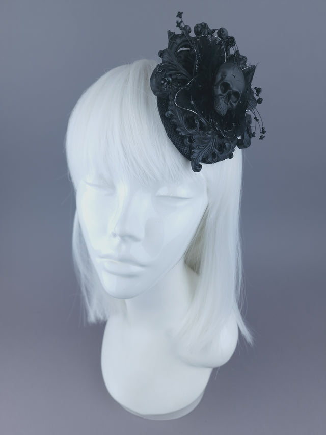Pearls & Swine: Black Skull & Filigree Mini Fascinator "Noire"