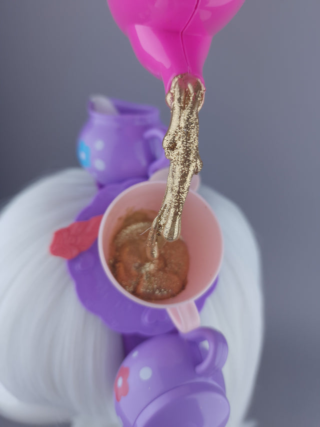 Colourful Teapot Pouring Headpiece