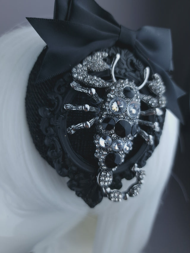 Scorpion, Filigree & Bow Mini Fascinator
