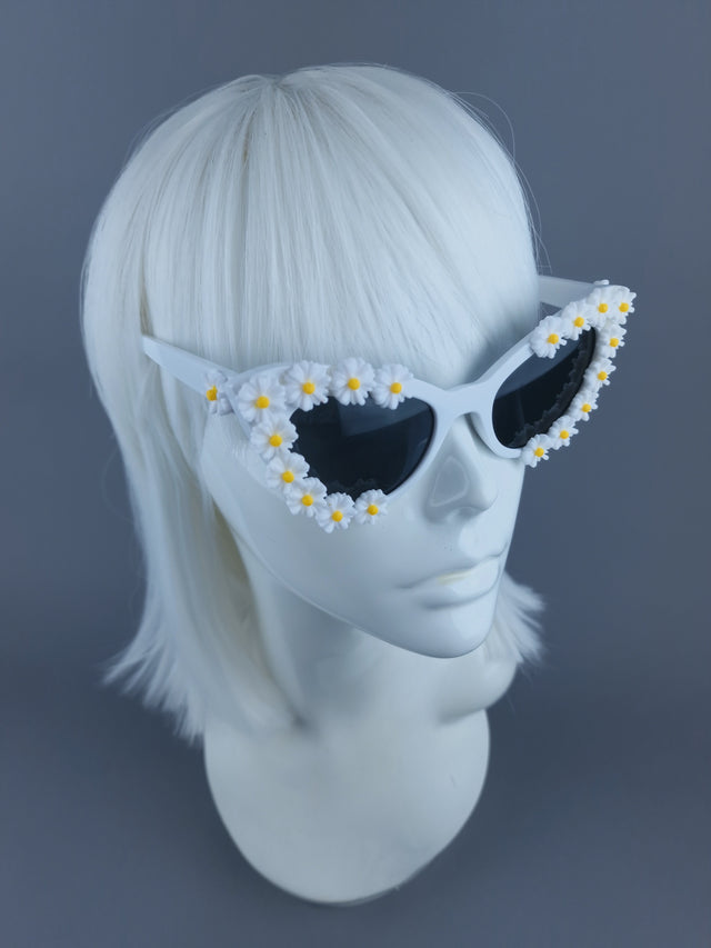 SAMPLE! Daisy Cateye Sunglasses