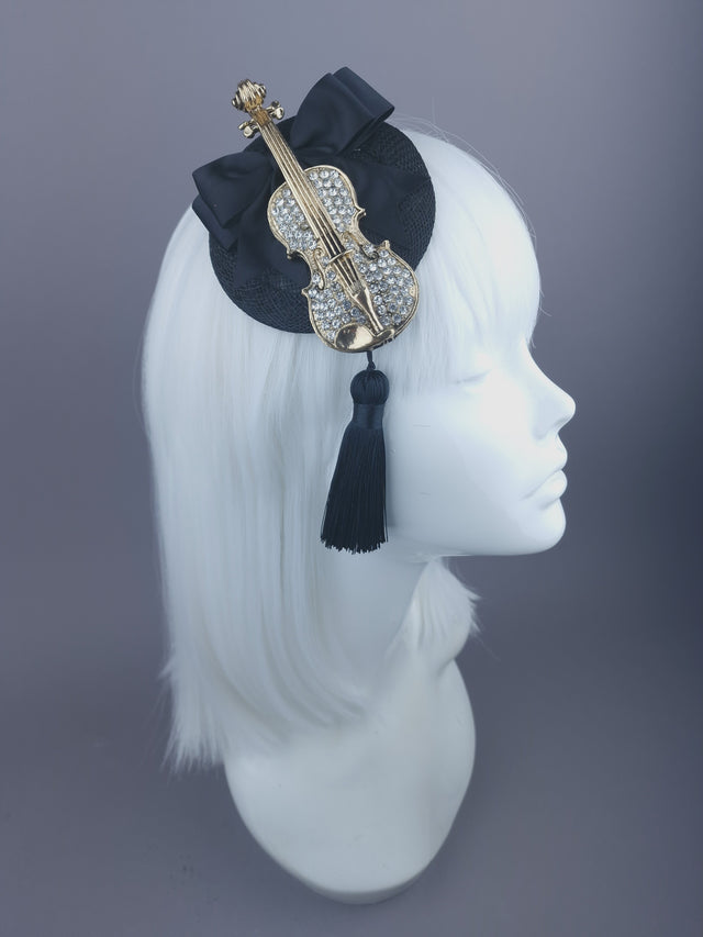 "Tune" Violin, Tassel & Bow Mini Fascinator