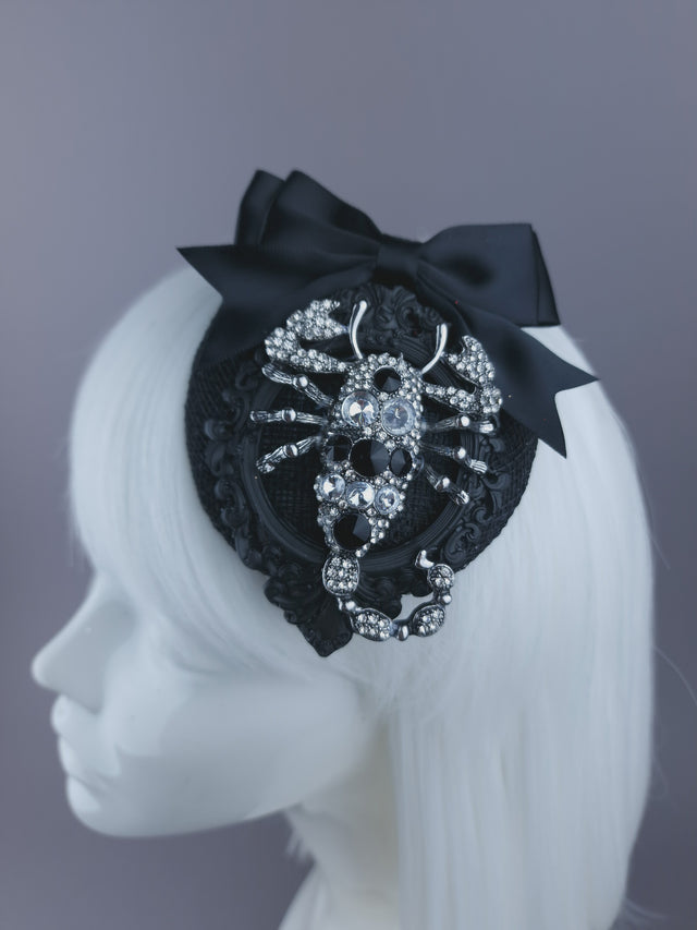 Scorpion, Filigree & Bow Mini Fascinator