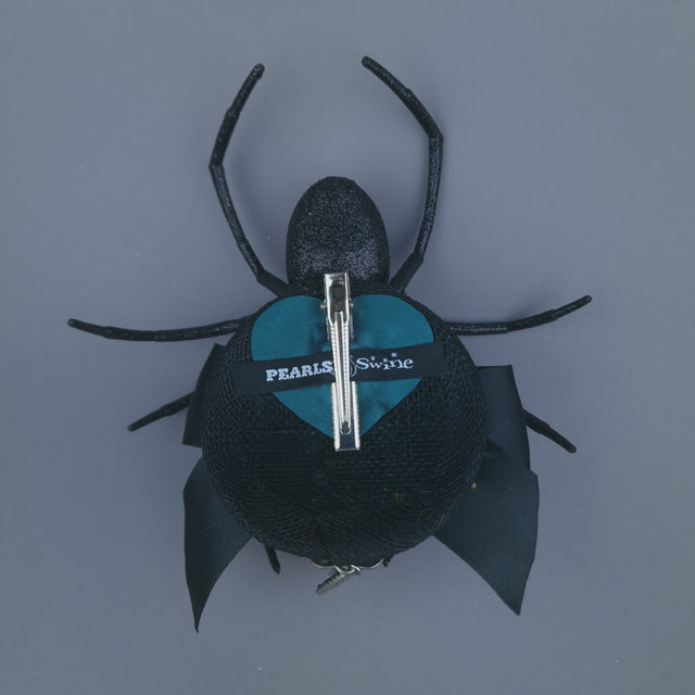 Pearls & Swine: Black Spider & Jewel Mini Fascinator "Deadli"