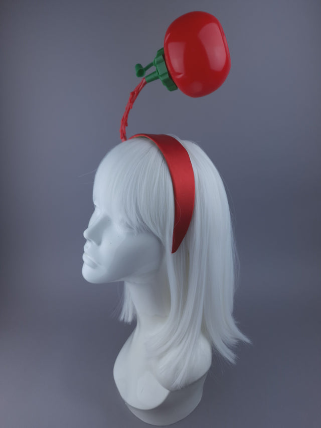 Pearls & Swine: Tomato Sauce Headpiece