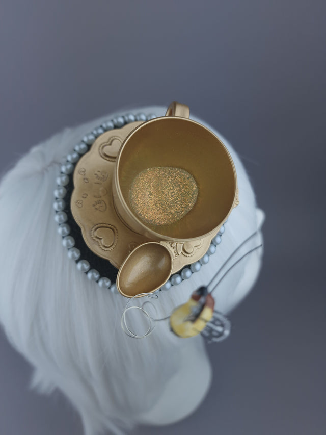 Pearls & Swine Gold Teacup & Bee Mini Fascinator "TeaTime"
