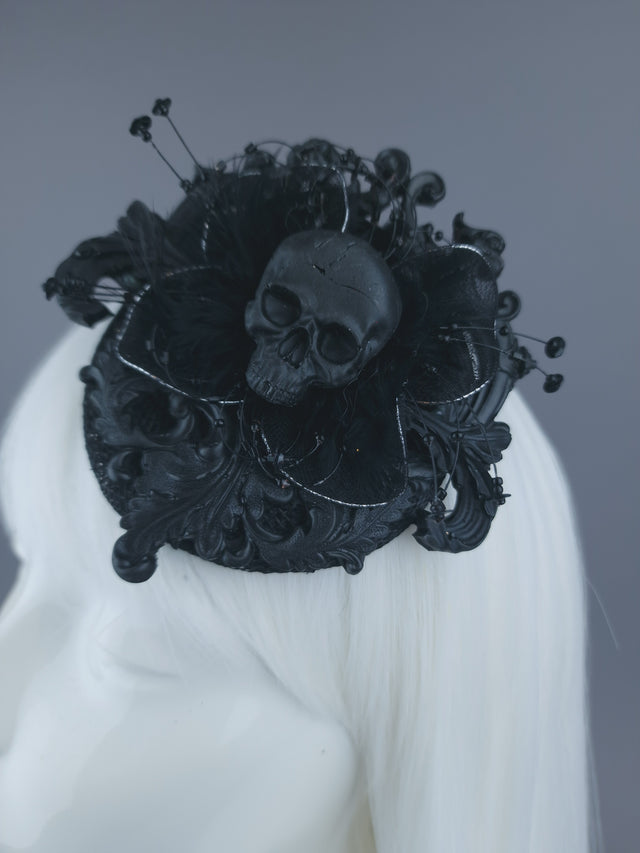 Pearls & Swine: Black Skull & Filigree Mini Fascinator "Noire"