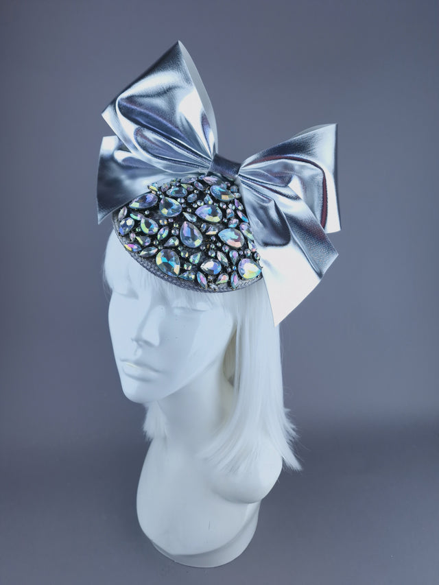 "Diella" Grey Jewel & Silver Bow Fascinator Hat