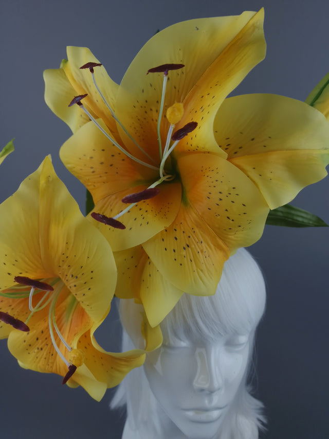 'Marisol" Giant Yellow Lily Headdress