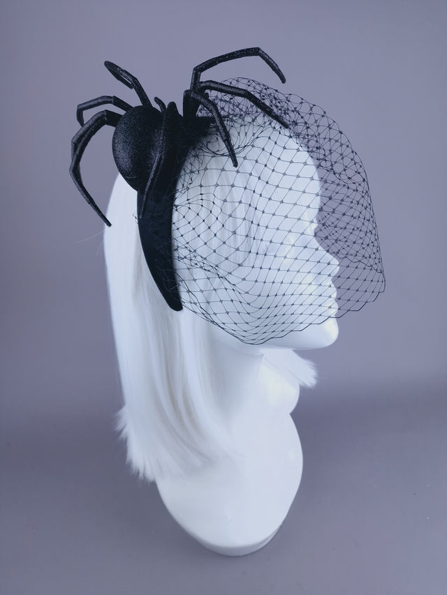 "Creep" black Glitter Spider Veil Headdress