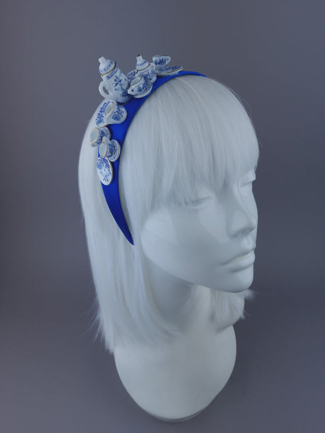 Pearls & Swine: Blue & White Teaset Headpiece