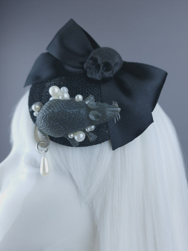 Pearls & Swine: Black Skull, Bow, Rat & Pearls Mini Fascinator "Murine"