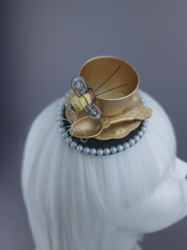Pearls & Swine Gold Teacup & Bee Mini Fascinator "TeaTime"