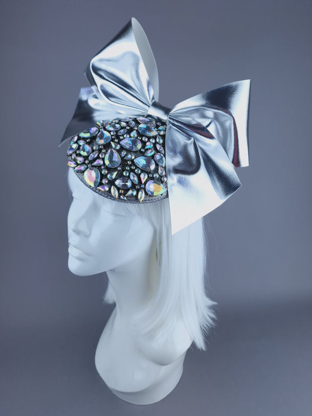 "Diella" Grey Jewel & Silver Bow Fascinator Hat