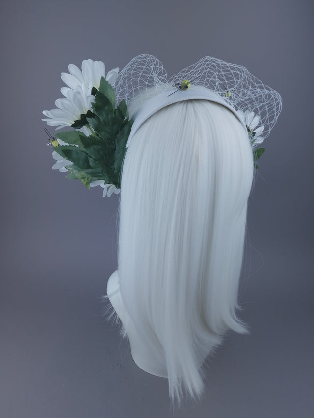 Pearls & Swine Veil Headpiece with White Daisies and Bee detail "Chapel"