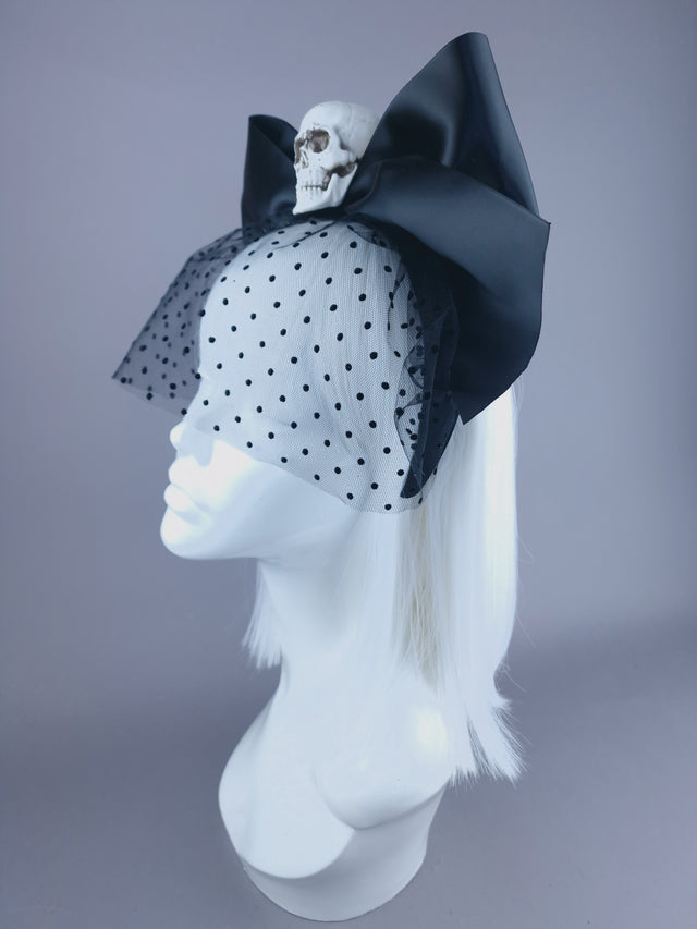 "Dead Cute" Skull & Bow Veil Headdress