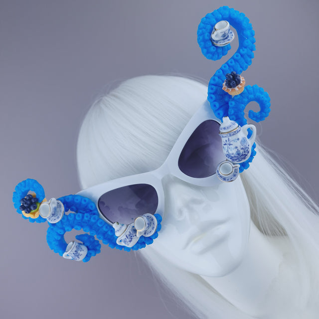 Pearls & Swine: Blue Tentacle, Tea & Cake Sunglasses "Seaparty"