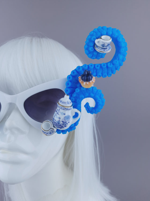 Pearls & Swine: Blue Tentacle, Tea & Cake Sunglasses "Seaparty"