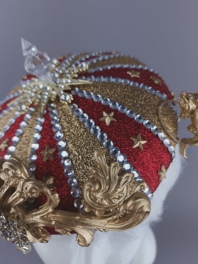 "Cirque Forever" Gold & Red Circus Carousel Wired Veil Hat