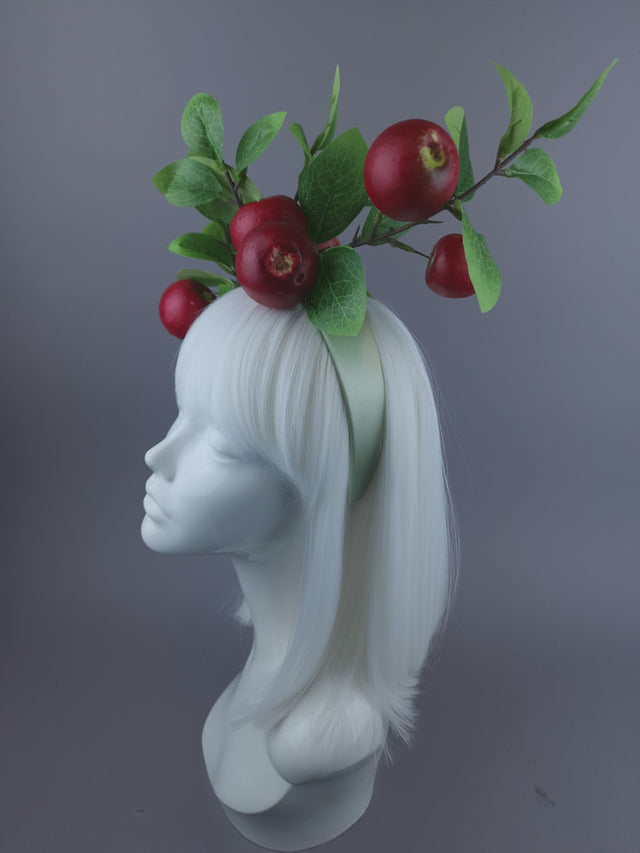 Pearls & Swine: Red Apple Headpiece