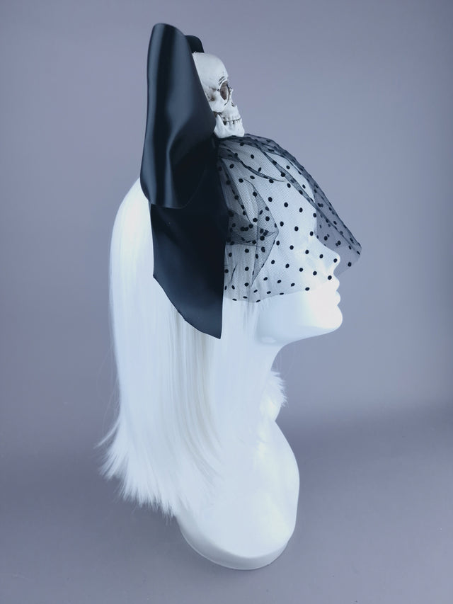 "Dead Cute" Skull & Bow Veil Headdress