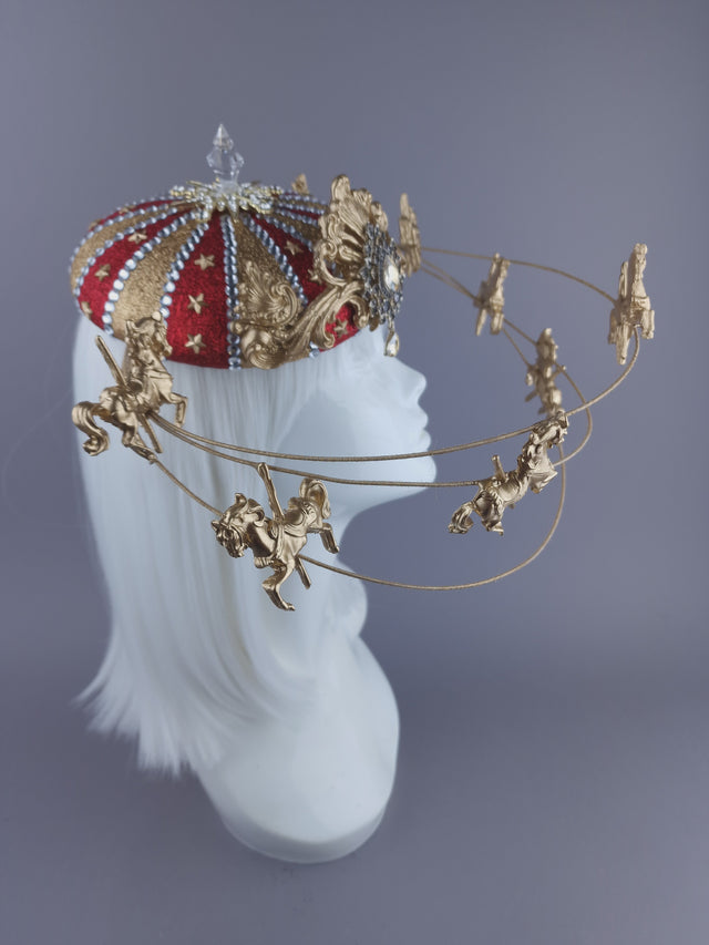 "Cirque Forever" Gold & Red Circus Carousel Wired Veil Hat