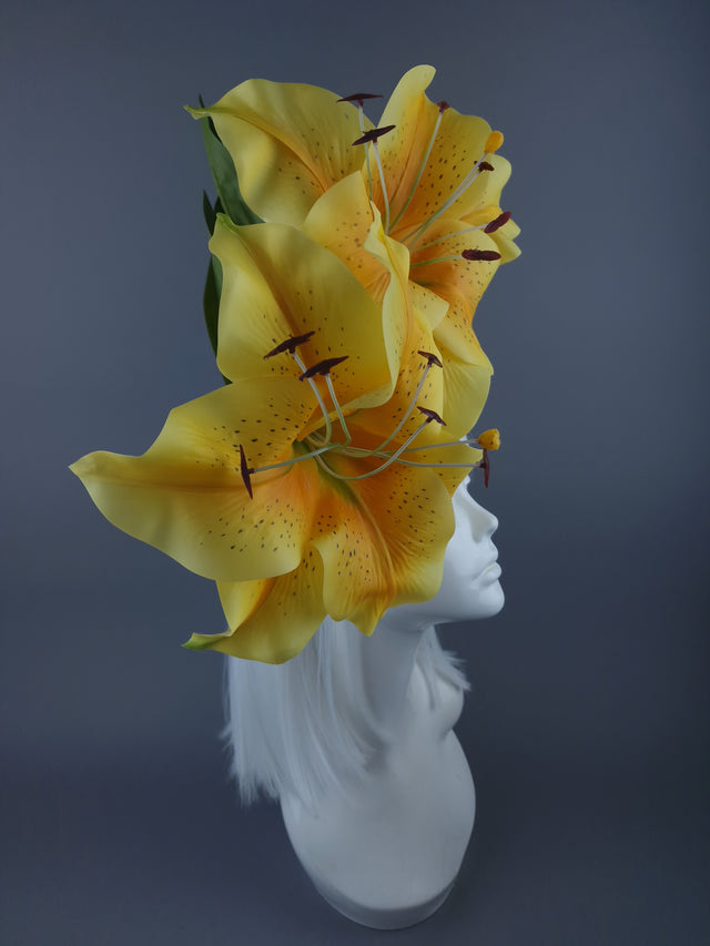 'Marisol" Giant Yellow Lily Headdress