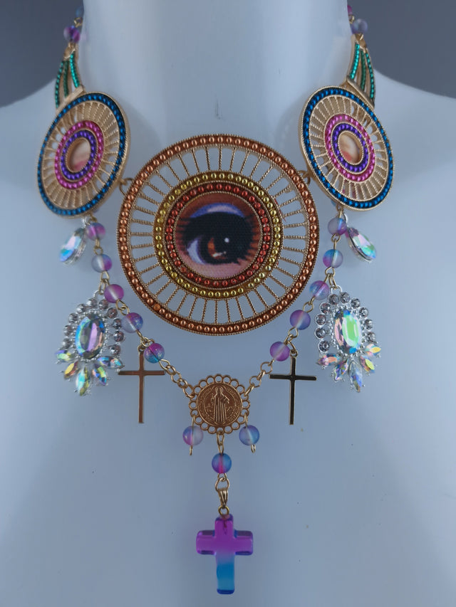 "Troisième" Bradley Doll Eye Necklace