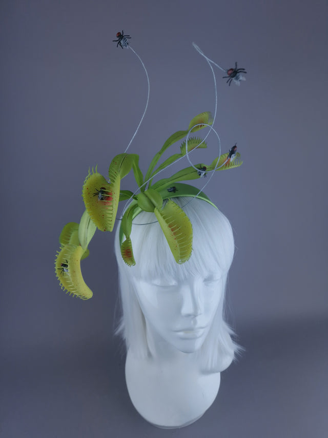 "Snap" Venus Flytrap with Flies Headdress