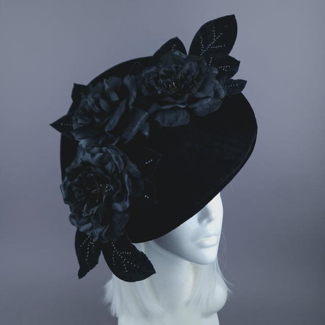 "Délice Noir" Black Velvet Rose Hat
