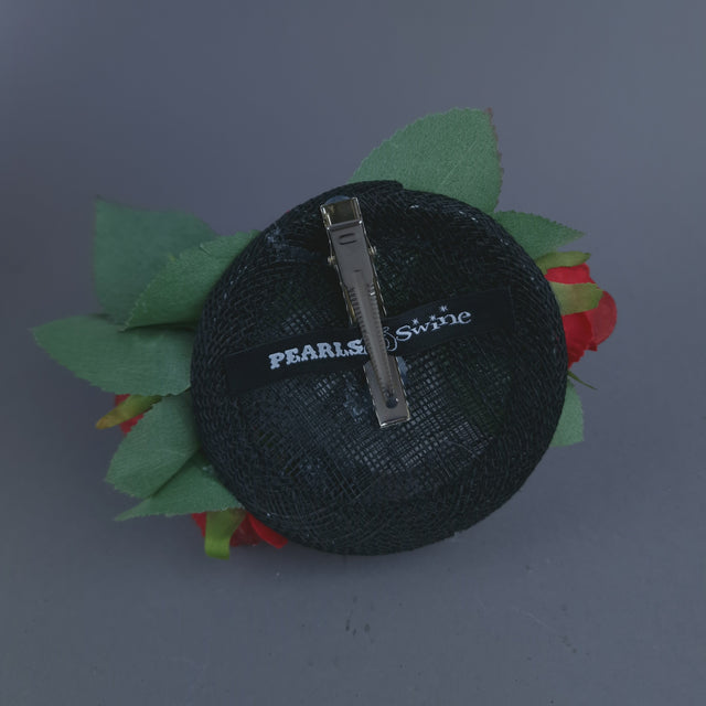 "Dreda" White Pumpkin, Ray & Roses Mini Fascinator