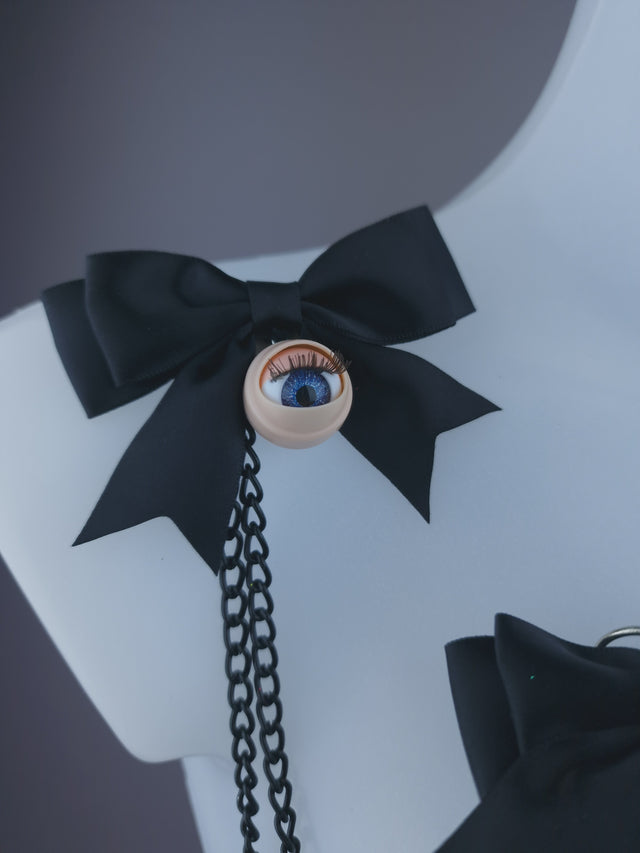 Dollface & Blinking Eye Necklace Brooch Jewellery