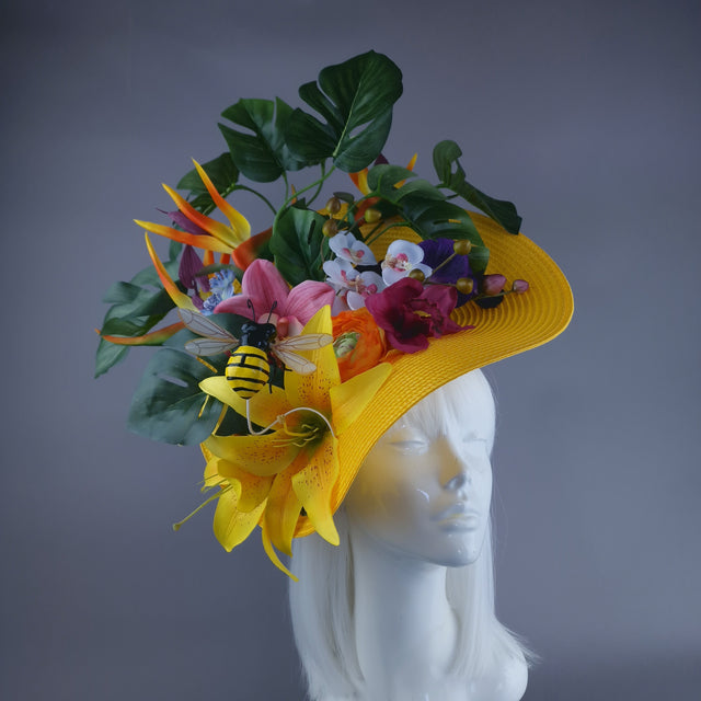 "Holiday" Colourful Flower & Bee Hat