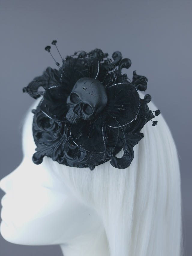 Pearls & Swine: Black Skull & Filigree Mini Fascinator "Noire"