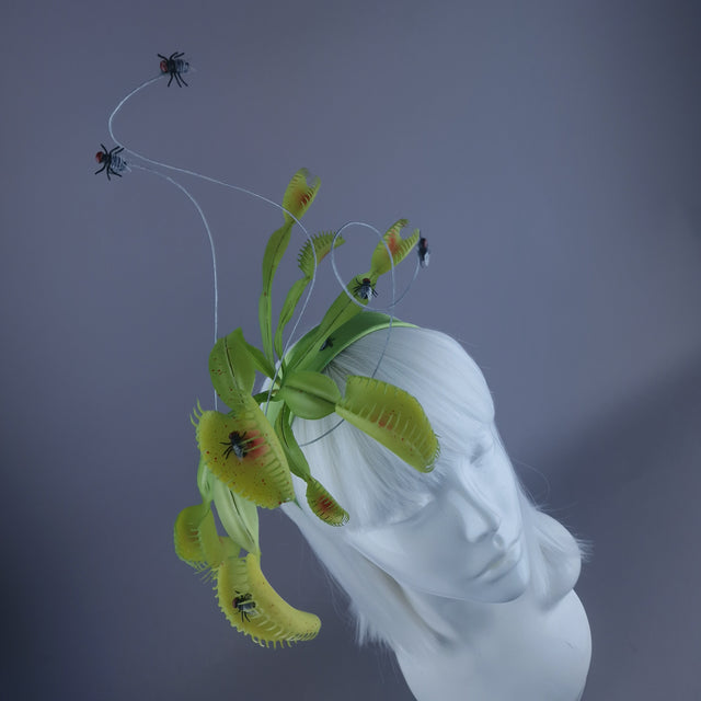 "Snap" Venus Flytrap with Flies Headdress