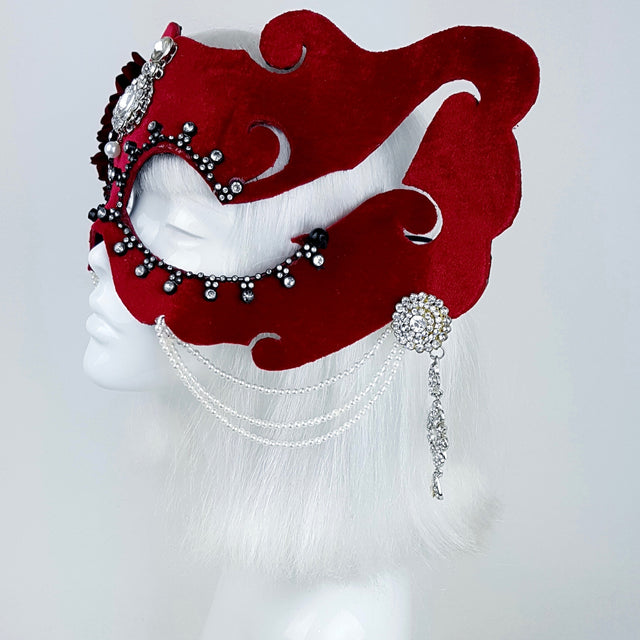 P&S10SALE: Red velvet rose mask