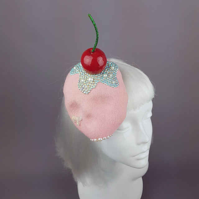 "Crema" Crystal Skull Cherry Hat